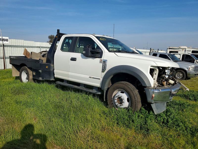2022 Ford F550 Super Duty Flatbed Truck