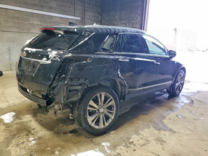 2025 Cadillac XT5 Premium Luxury