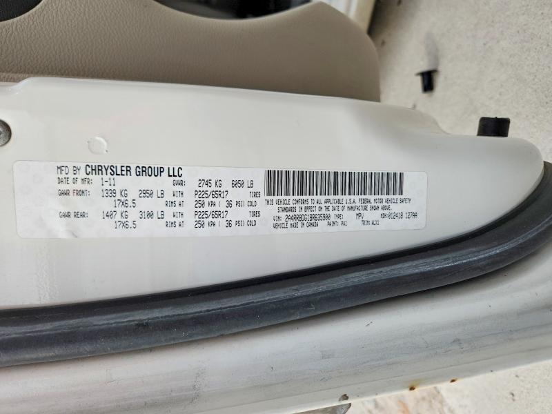 2011 Chrysler Town & Country Touring l