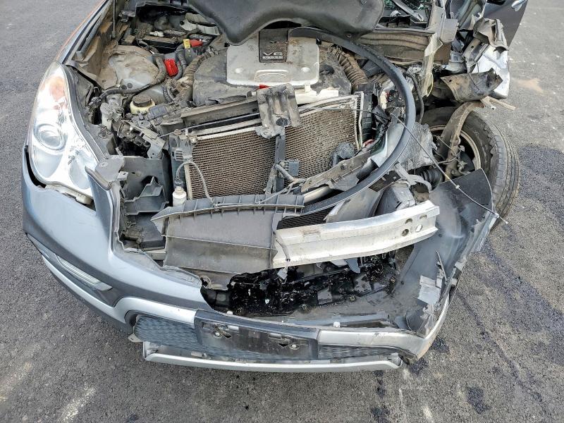 2016 Infinity Qx50 Base