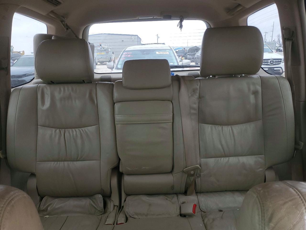 2004 Lexus GX