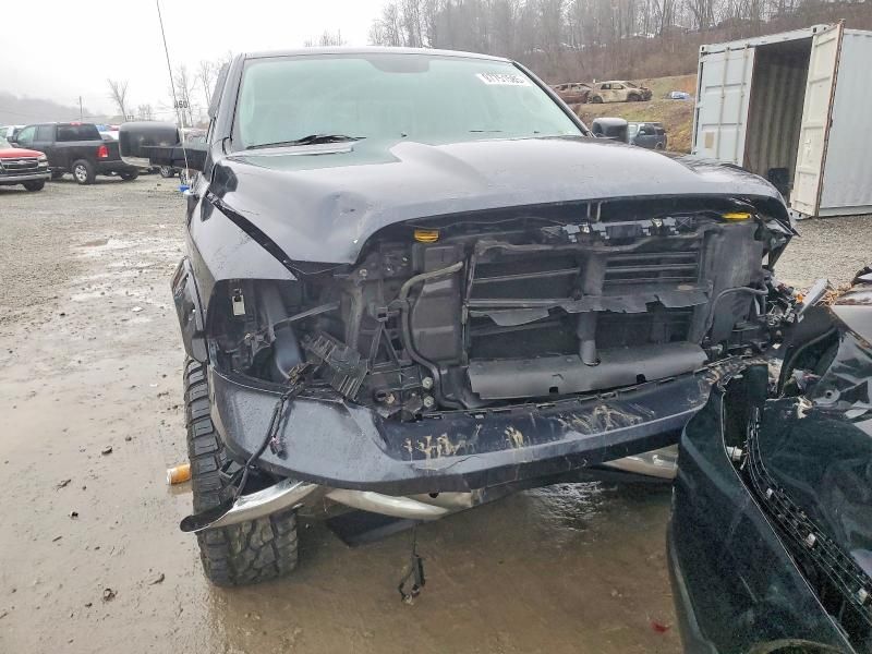 2016 Dodge Ram 1500 slt