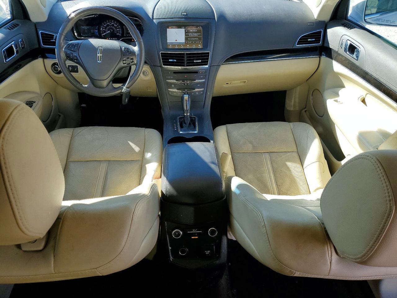 2018 Lincoln MKT
