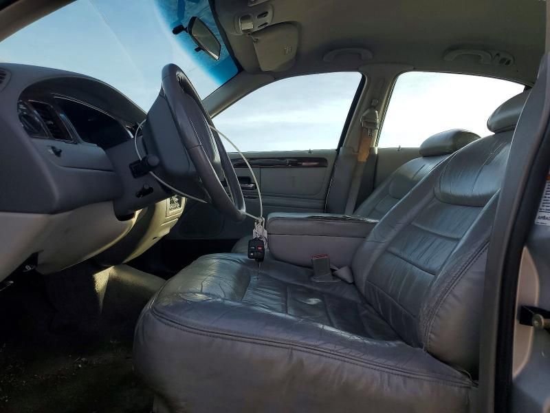 1999 Lincoln Town car Executive