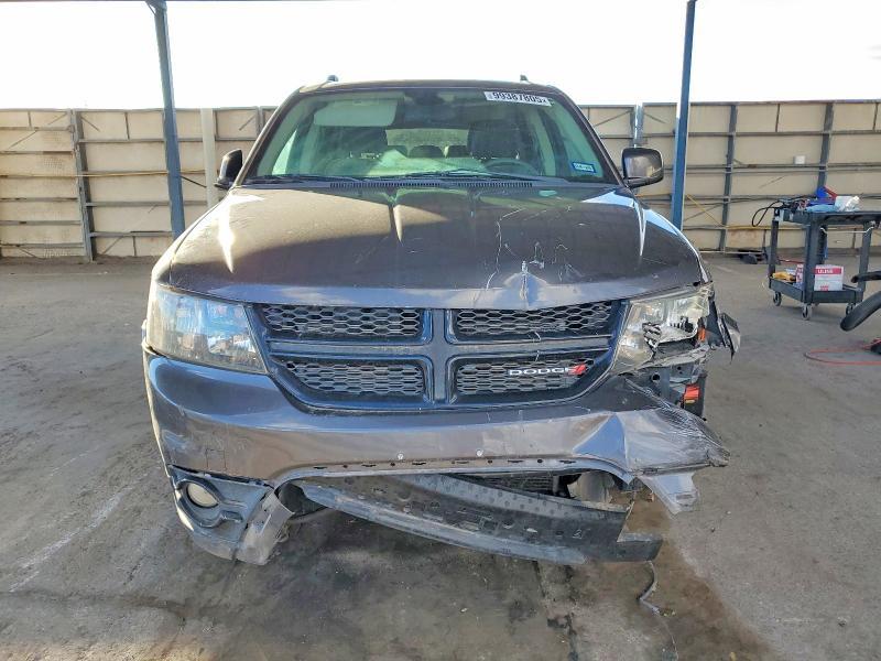 2018 Dodge Journey Crossroad