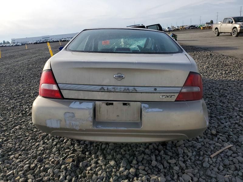 2001 Nissan Altima xe