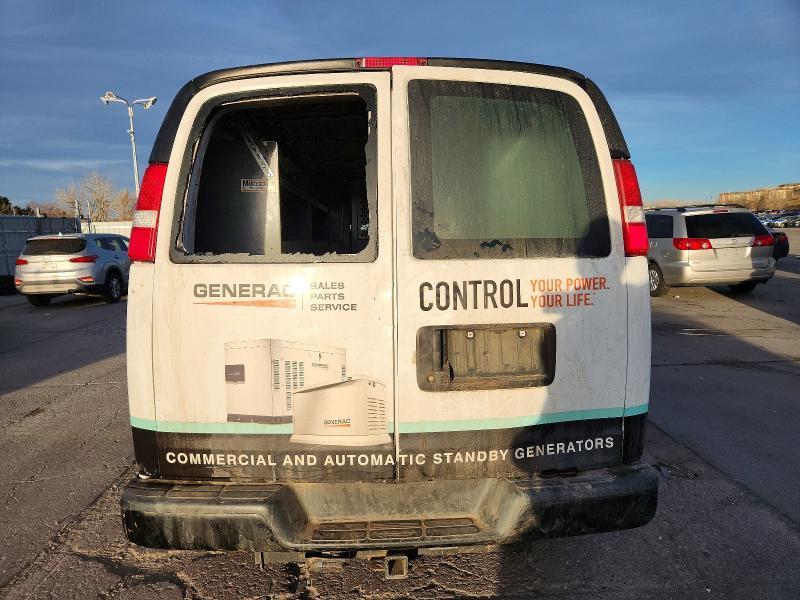 2021 Chevrolet Express 3500 Delivery van