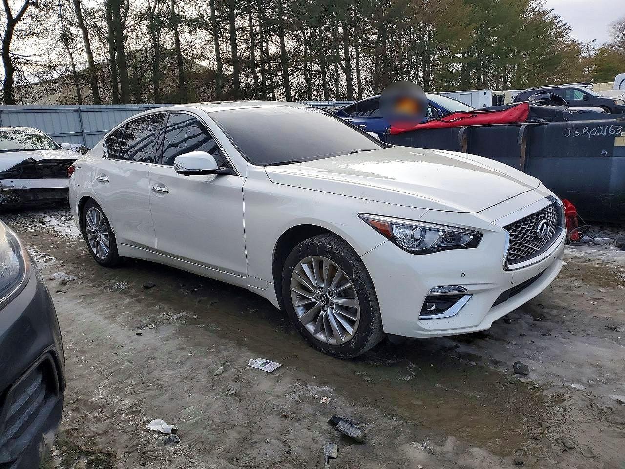 2021 Infiniti Q50 Luxe