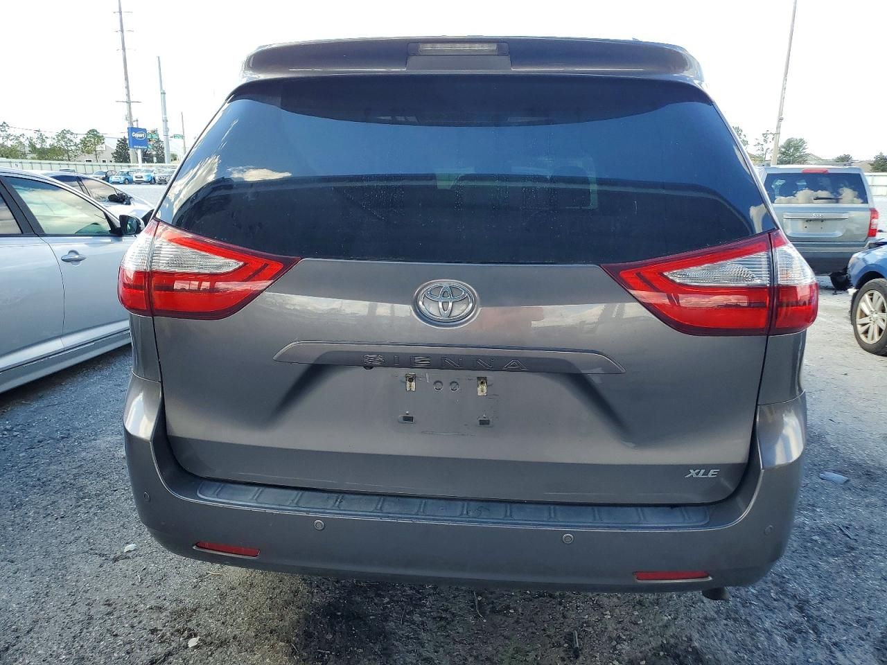2015 Toyota Sienna xle