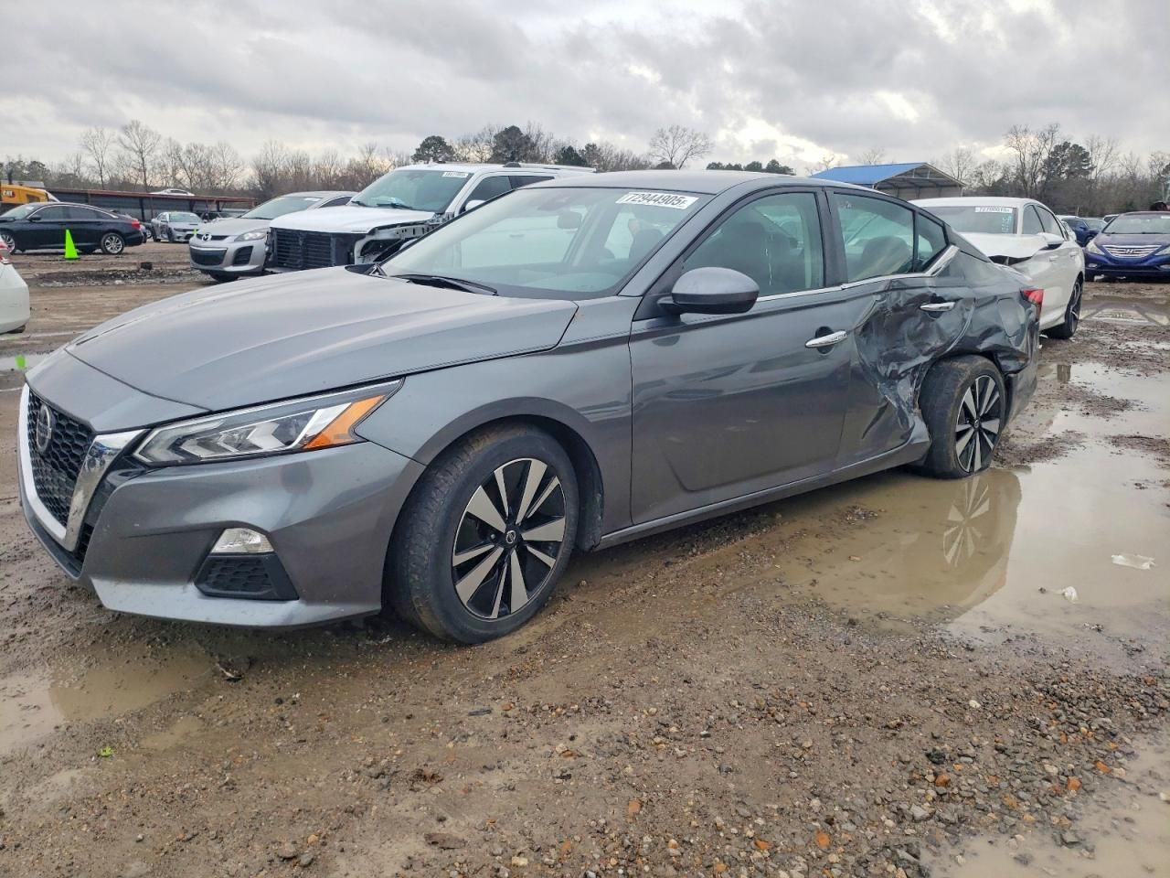 2021 Nissan Altima sv