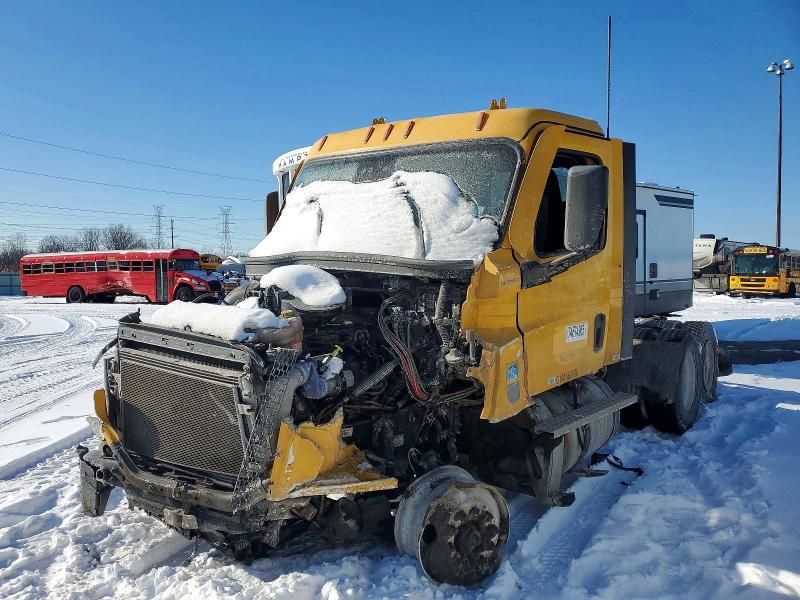 2022 Freightliner Cascadia 126 Semi Truck