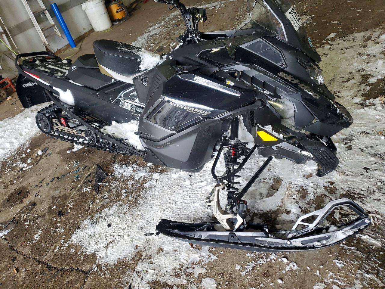 2026 Skidoo Renegade