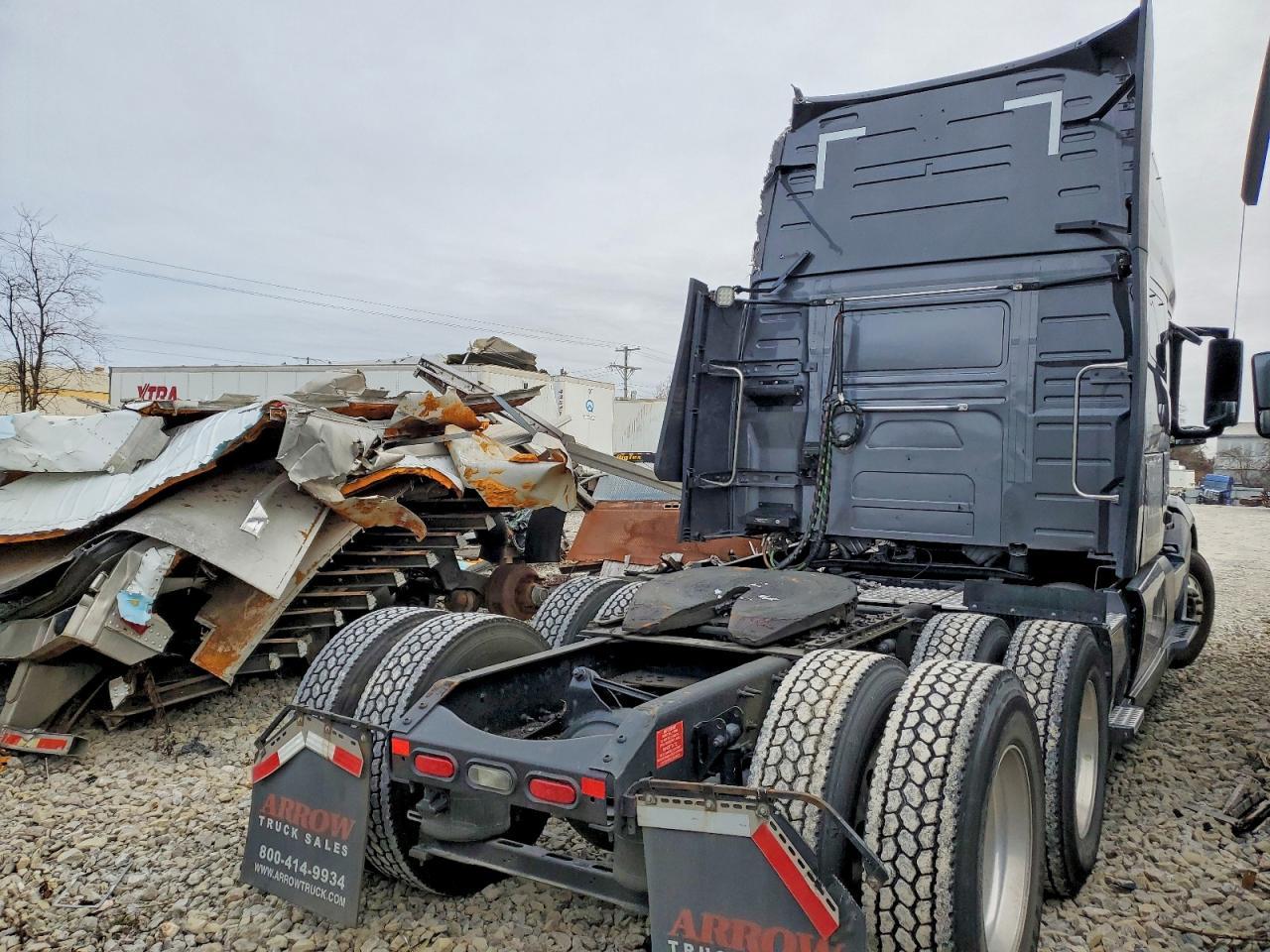 2020 Volvo VNL Semi Truck