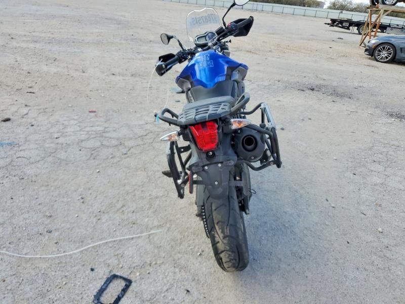 2016 Triumph Tiger 800 XRX