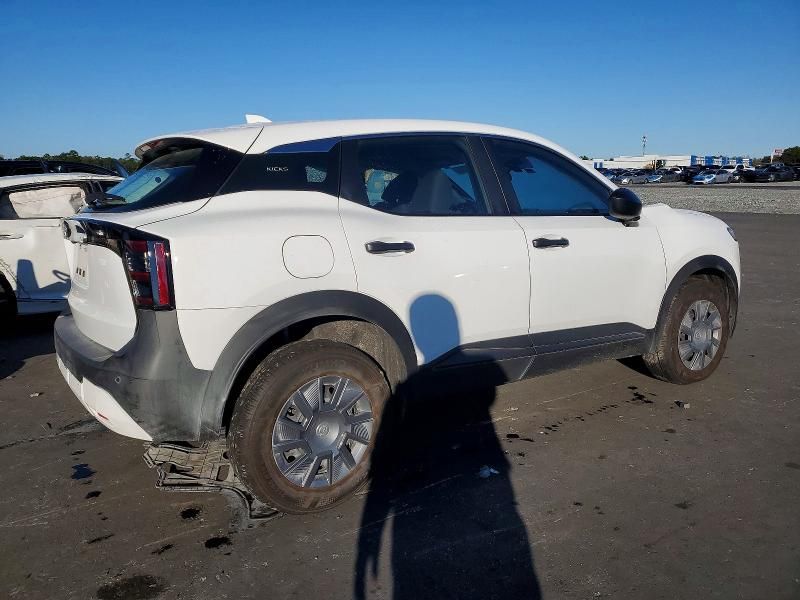 2025 Nissan Kicks s