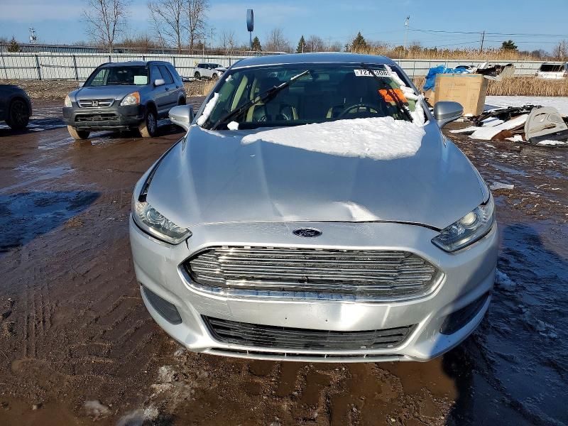 2015 Ford Fusion se