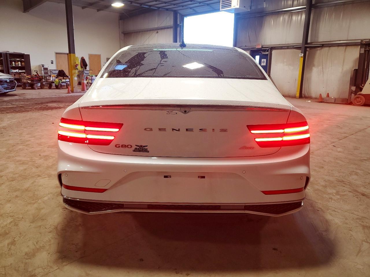2025 Genesis G80