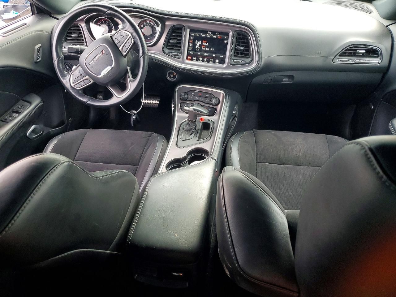 2021 Dodge Challenger gt