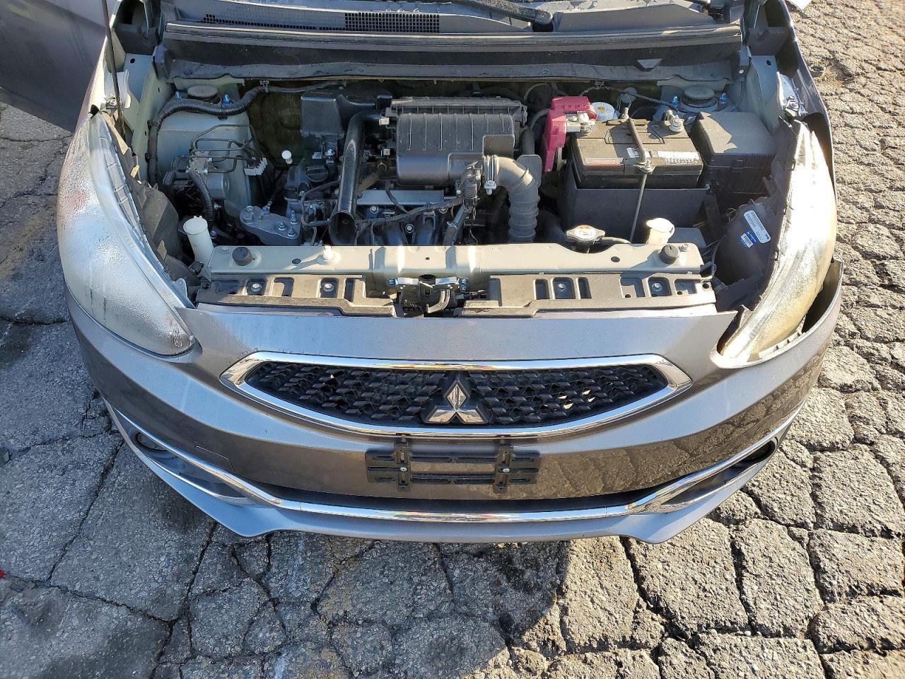 2017 Mitsubishi Mirage es