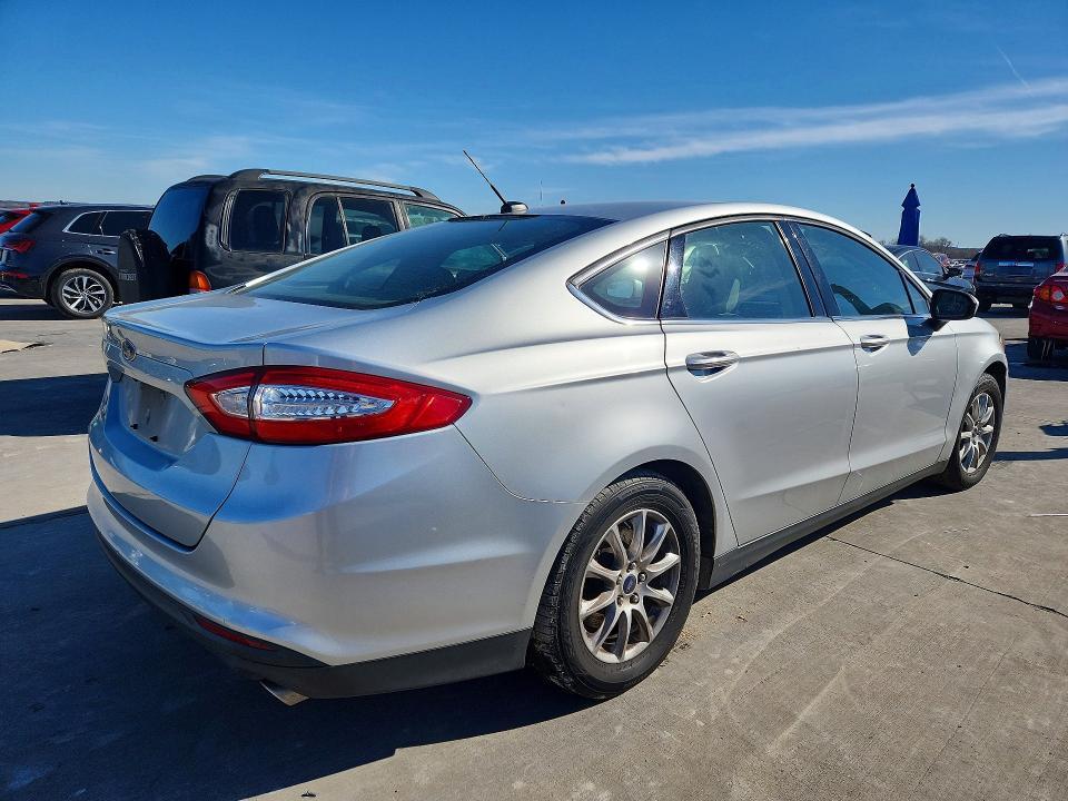 2016 Ford Fusion s