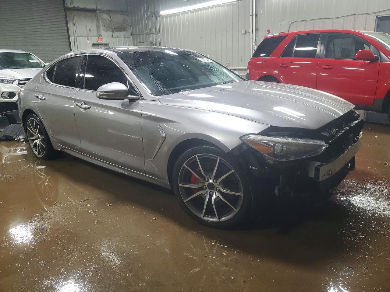 2020 Genesis G70