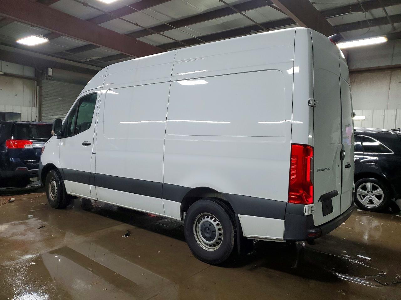 2023 Mercedes-Benz Sprinter 2500