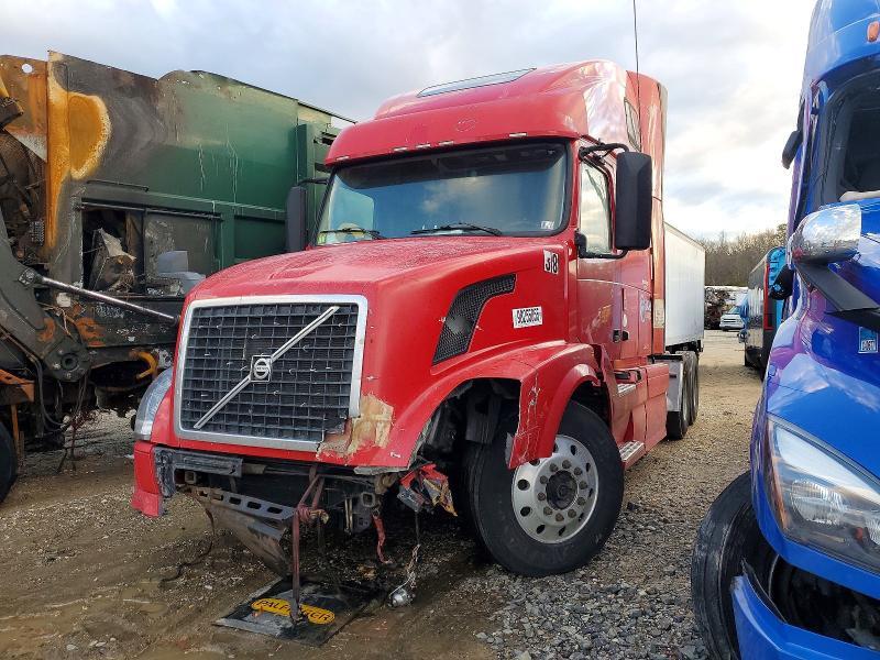 2013 Volvo Vn vnl