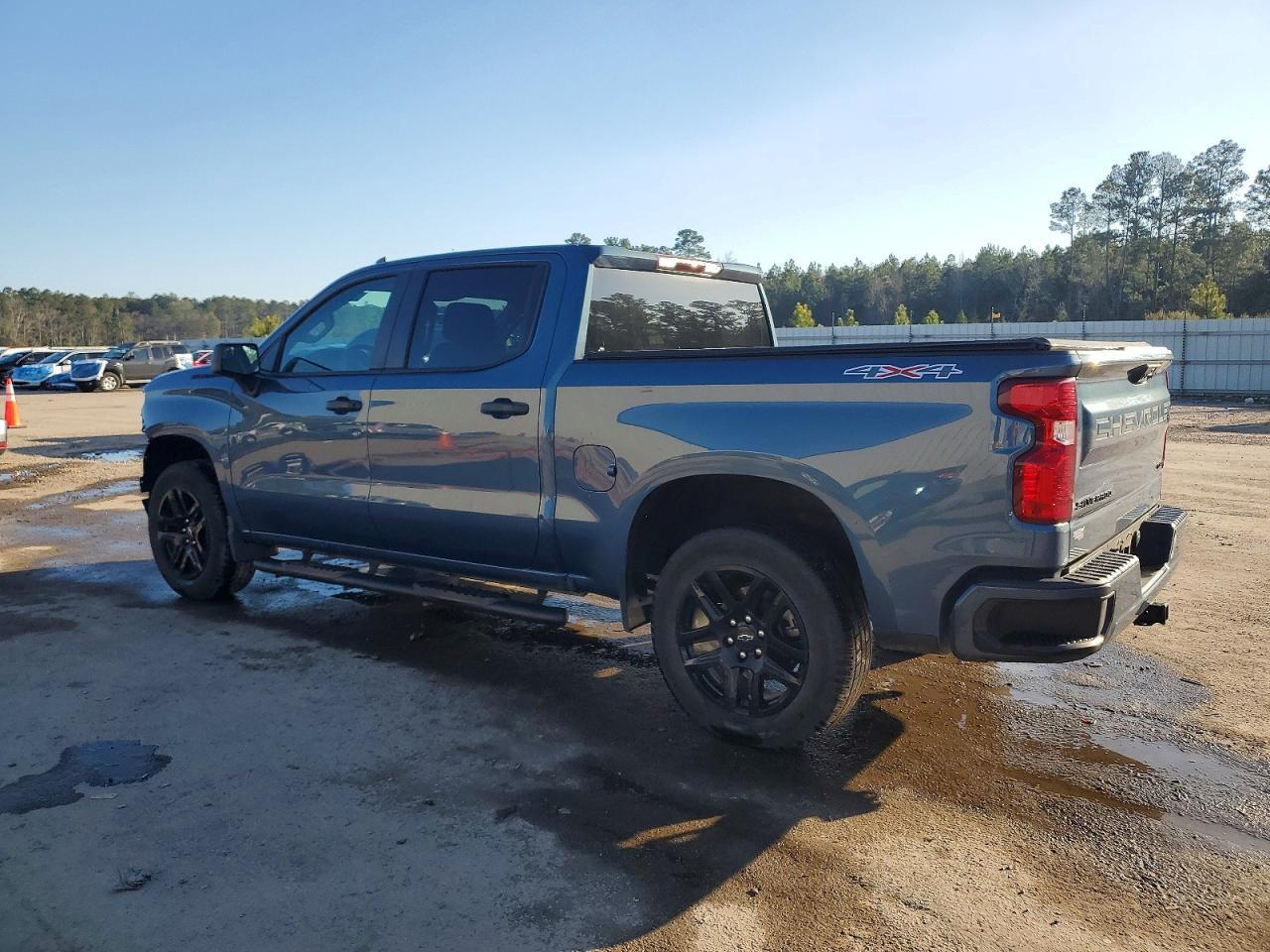 2024 Chevrolet Silverado K1500 Custom
