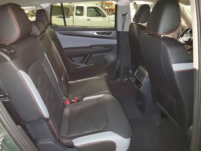 2025 Volkswagen Atlas Peak Edition se