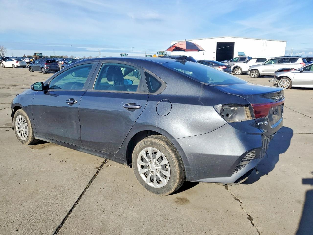 2022 KIA Forte fe