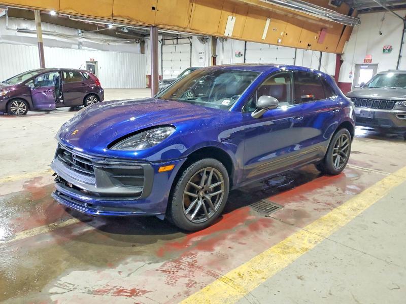 2024 Porsche Macan Base