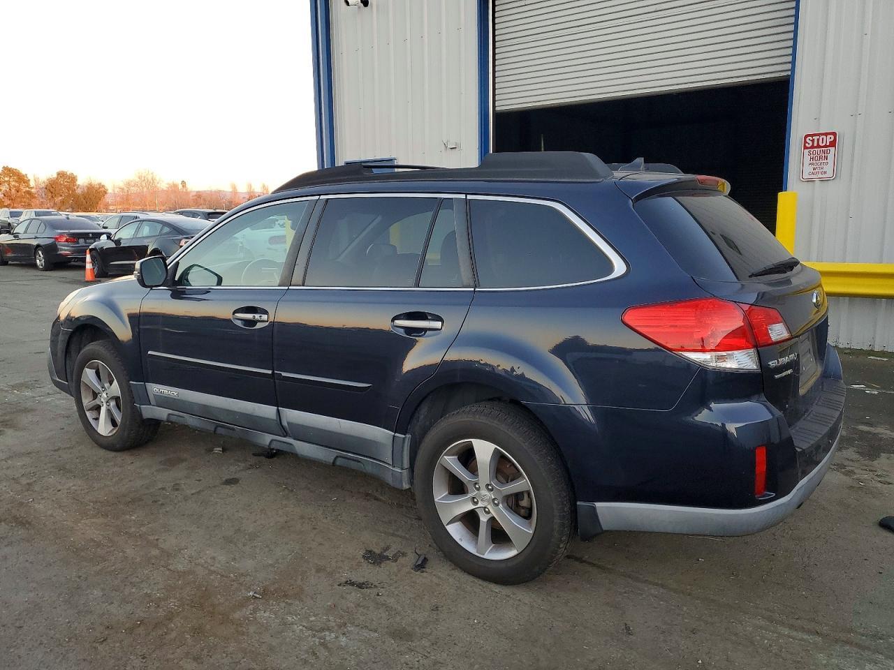 2014 Subaru Outback 3.6r Limited
