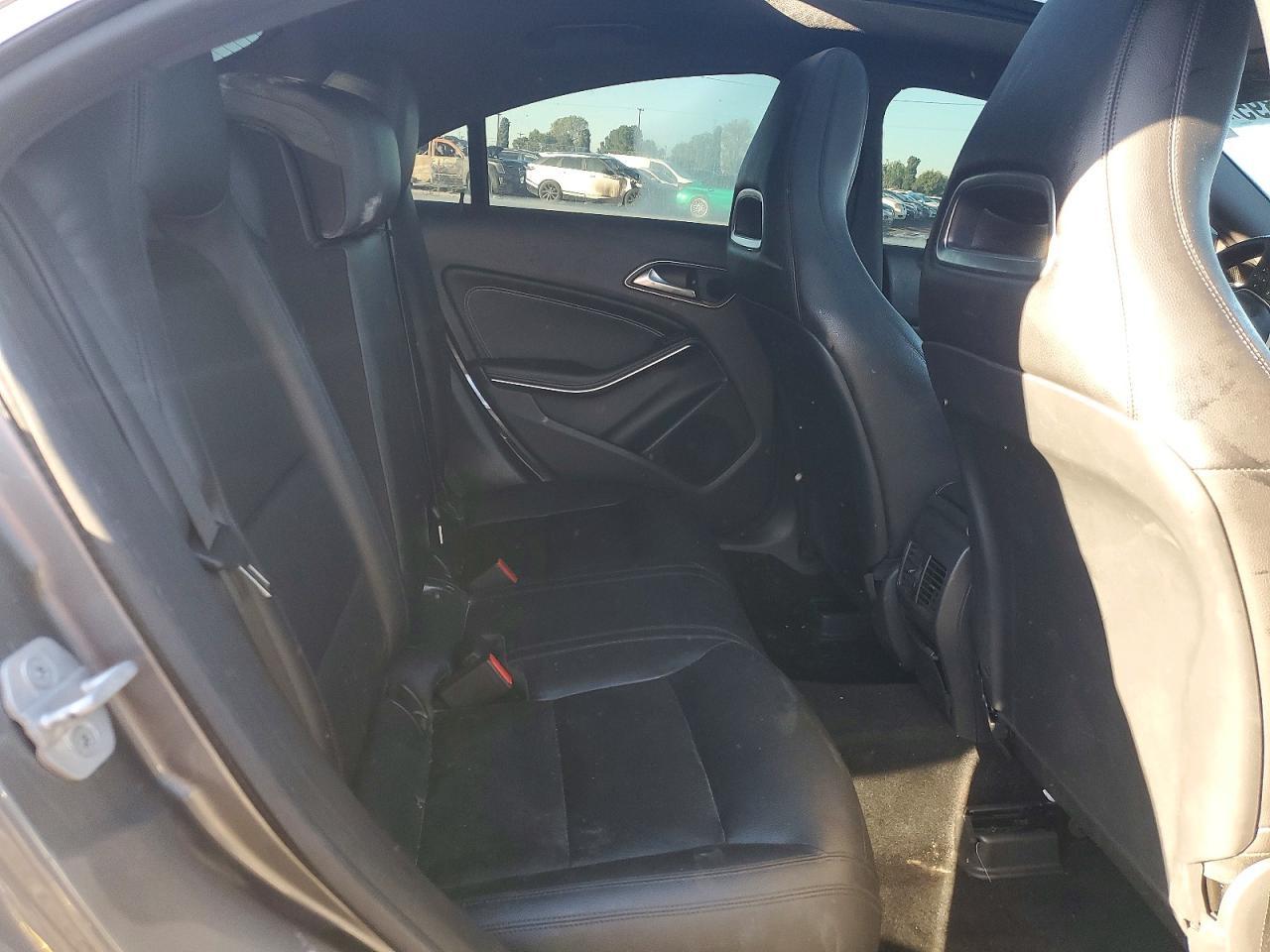 2014 Mercedes-Benz Cla 250