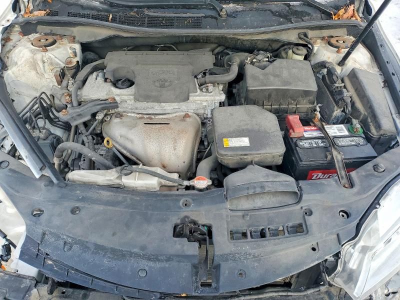 2016 Toyota Camry le