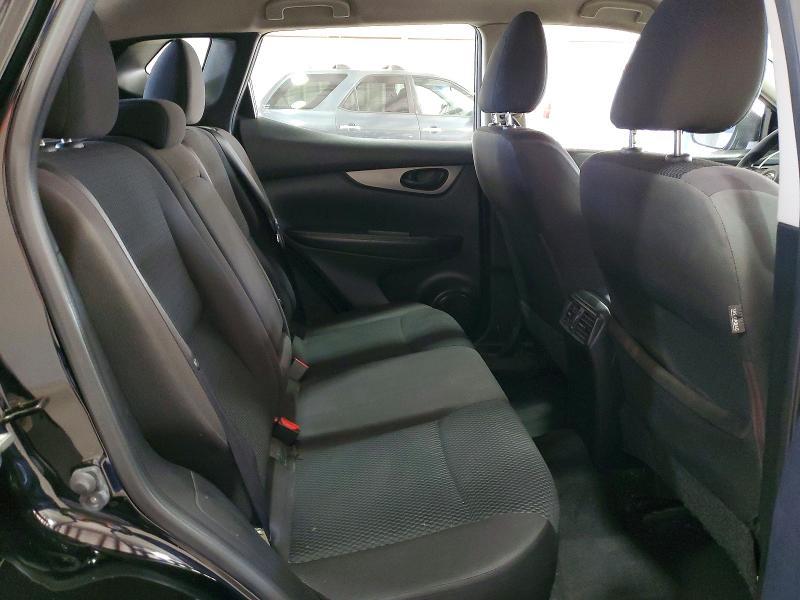 2018 Nissan Rogue Sport s