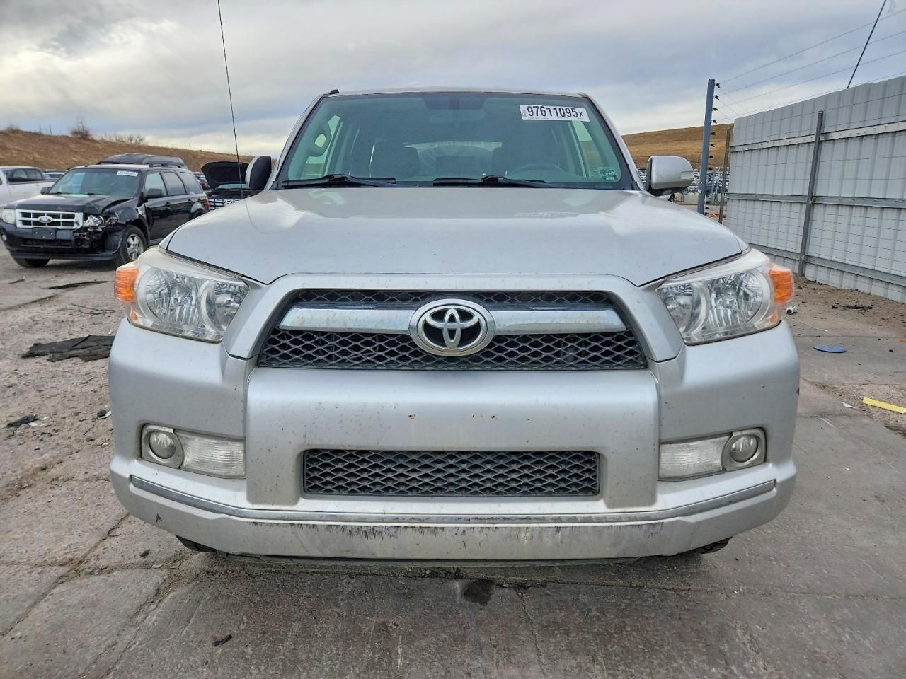 2013 Toyota 4runner SR5