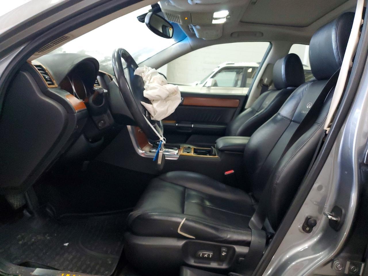 2006 Infiniti M35 Base