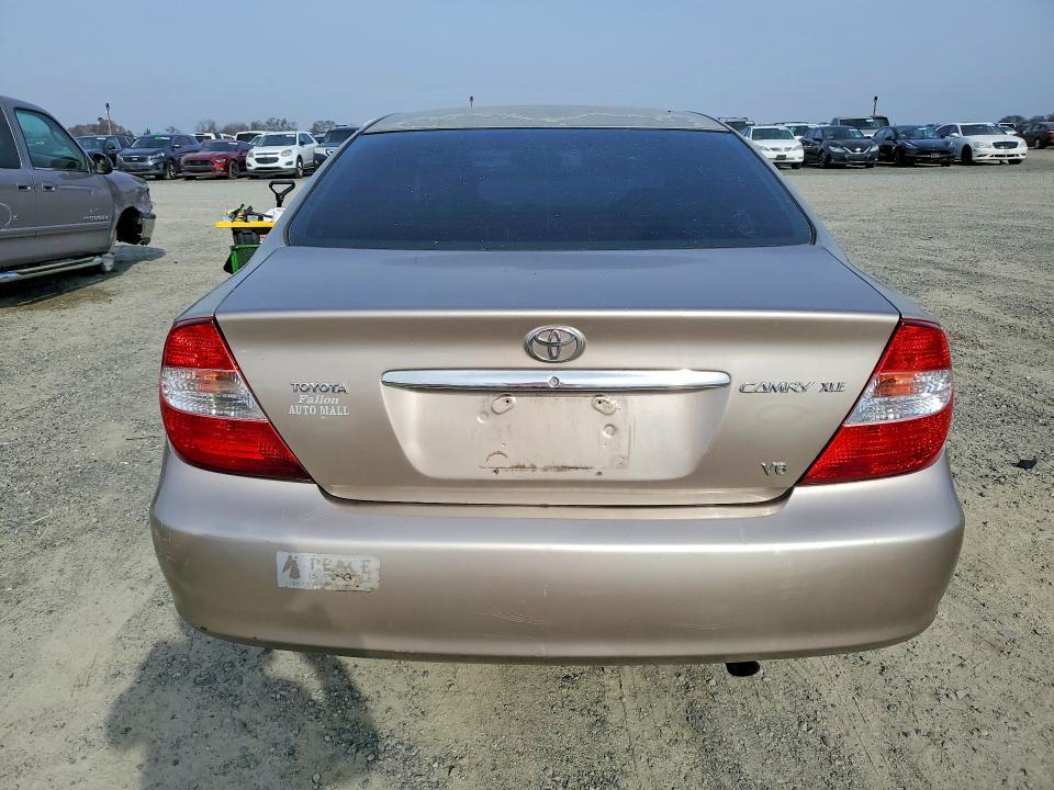 2003 Toyota Camry le