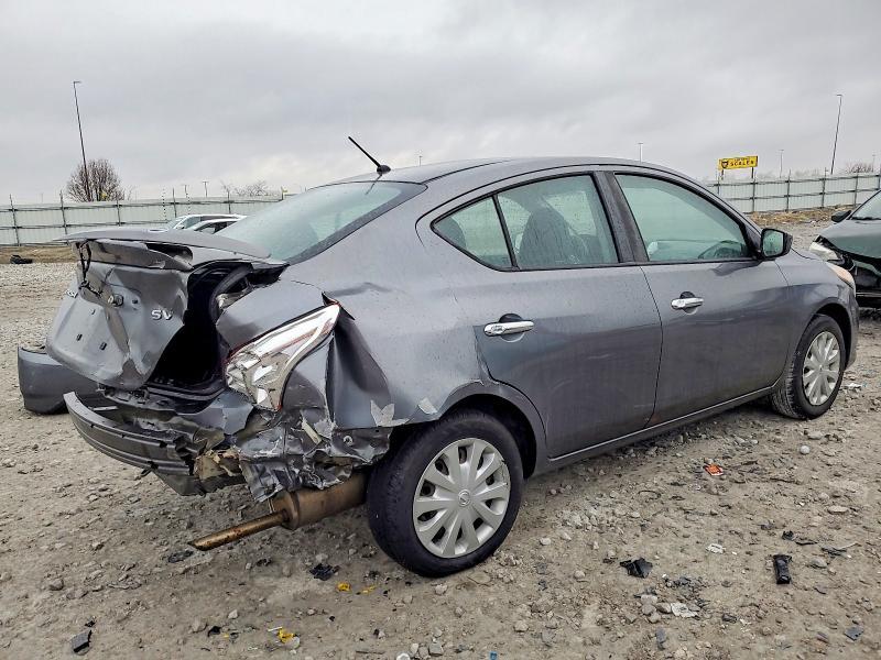 2017 Nissan Versa s