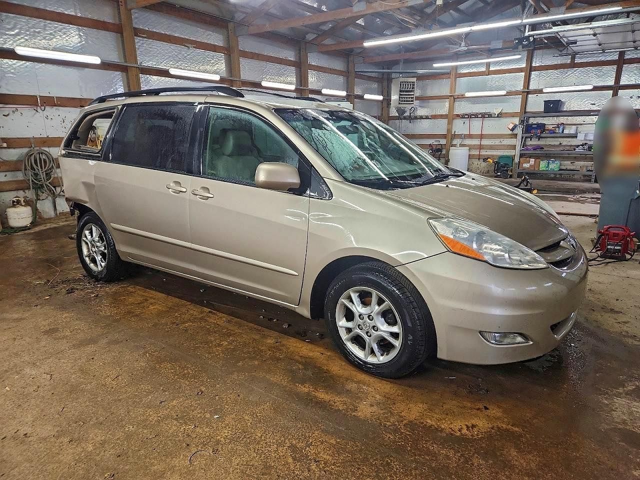 2006 Toyota Sienna xle