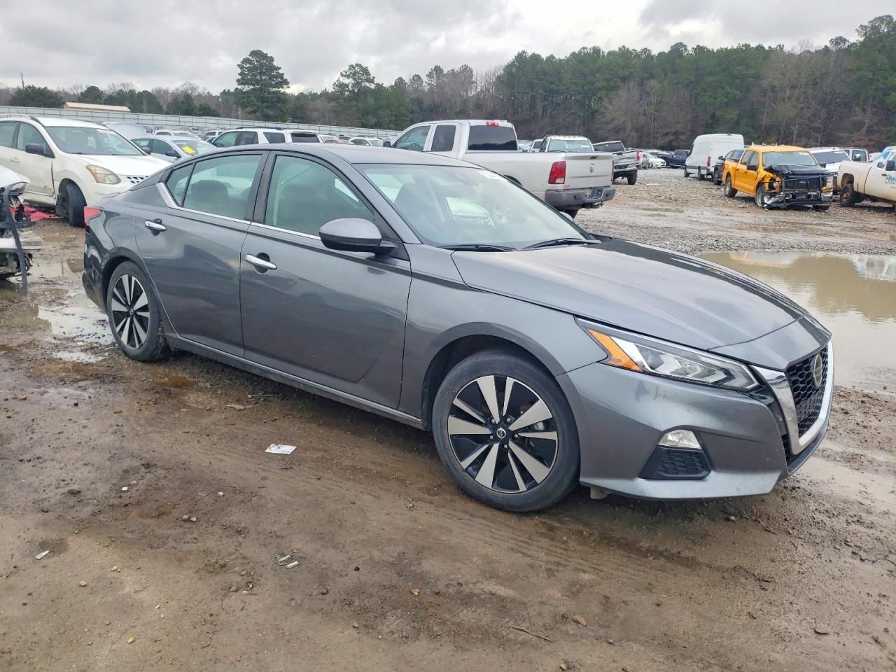 2021 Nissan Altima sv