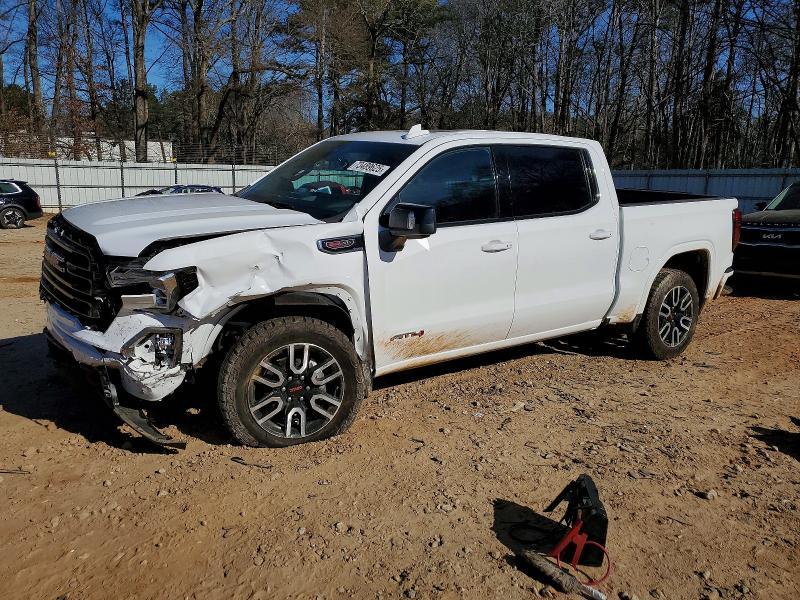 2022 GMC Sierra Limited K1500 AT4