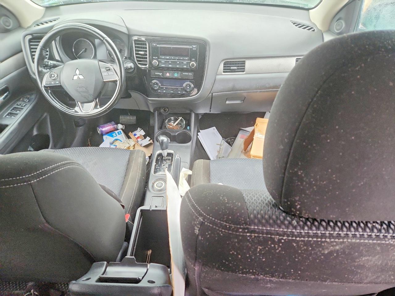 2016 Mitsubishi Outlander se