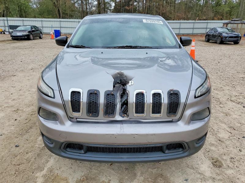2014 Jeep Cherokee Sport