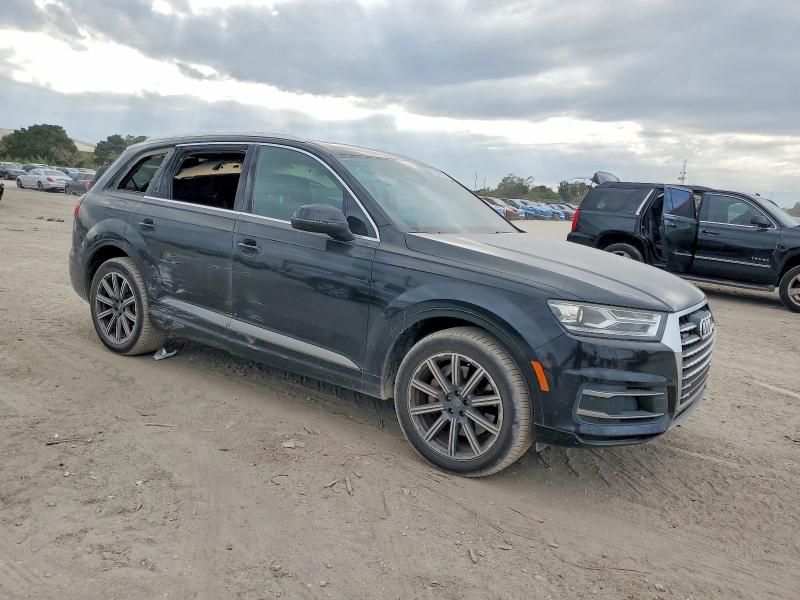2017 Audi Q7 Premium