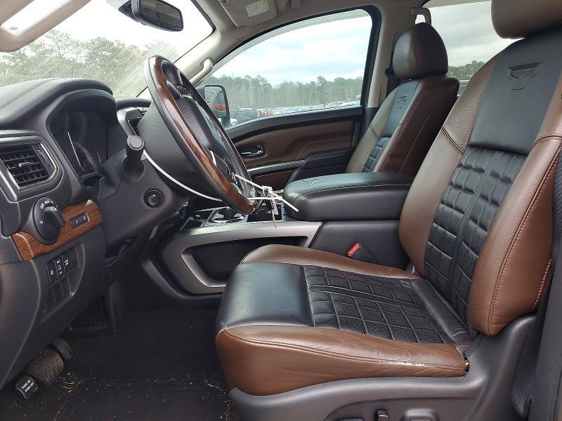 2017 Nissan Titan xd sl