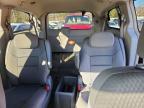 2009 Chrysler Town & Country lx