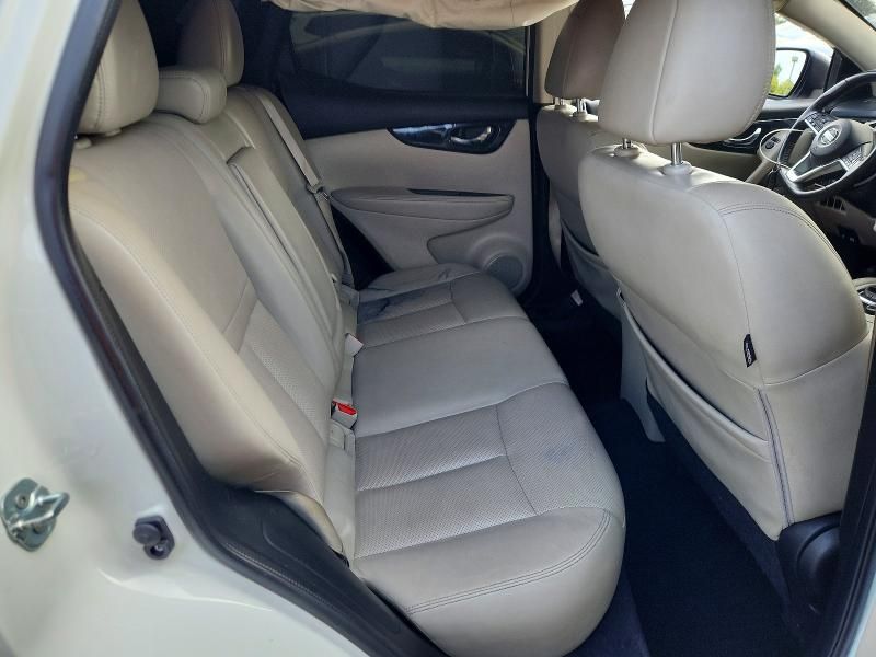 2017 Nissan Rogue Sport s