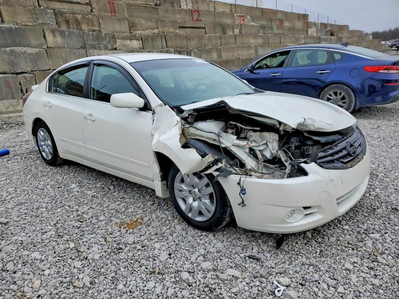 2010 Nissan Altima Base
