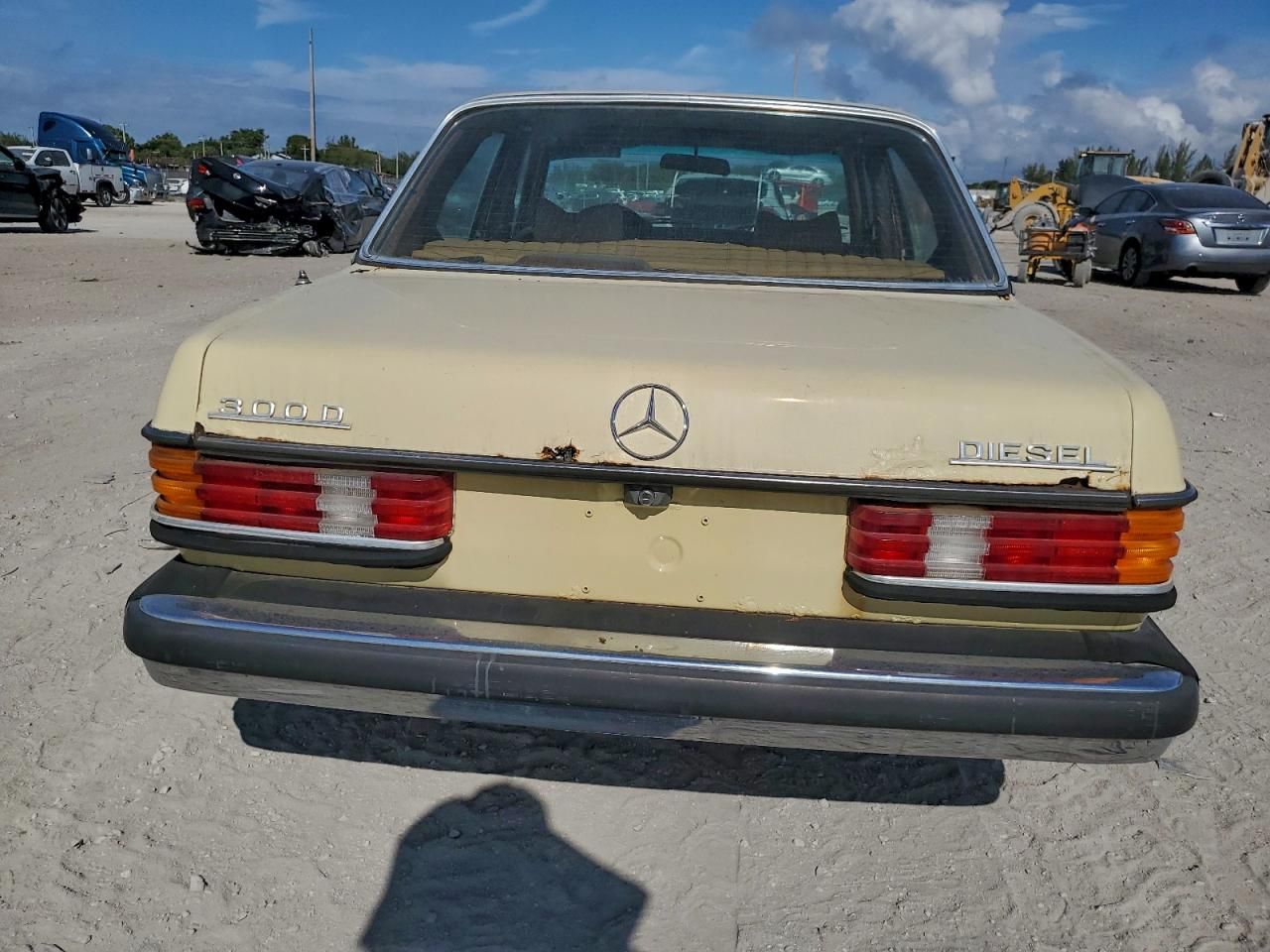 1977 Mercedes-Benz 1977 Mercedes Benz 300-class
